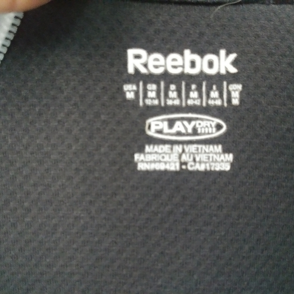⚡Black Reebok Jacket - Picture 3 of 3